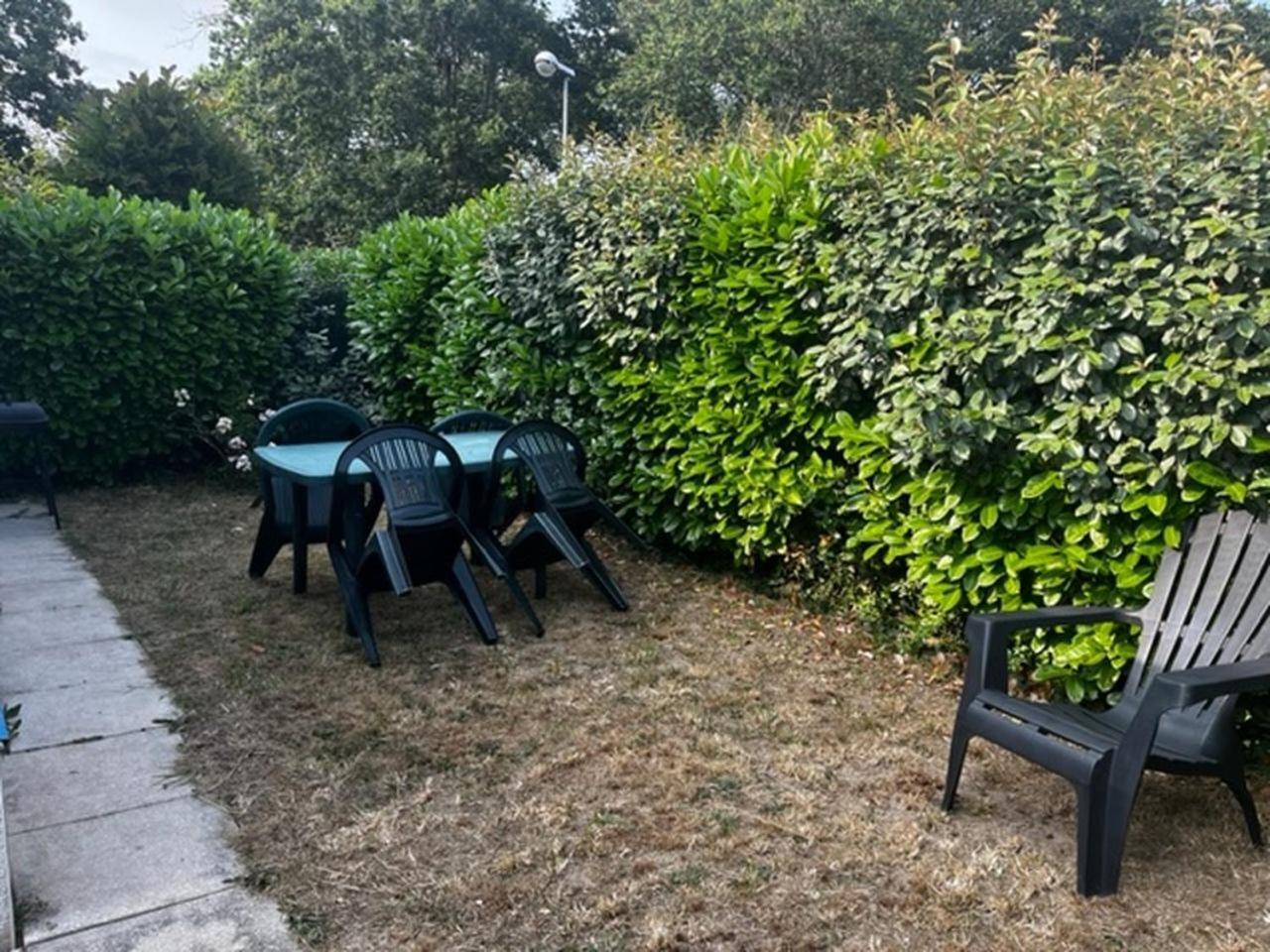Holiday home Keraven, Charmante Maisonnette, Piscine Commune 1-4 Personnes